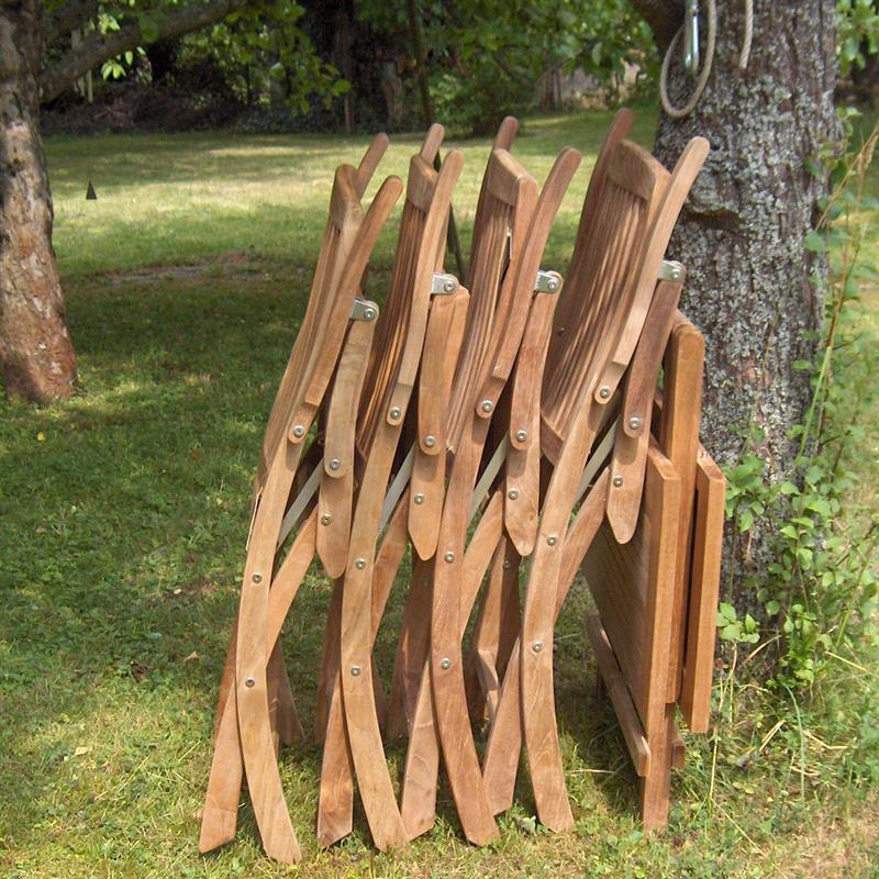 Comforteck Falt Set 85 bestehend aus Comforteck Klapptisch mit halbierter Platte 85x85 mit Picnic Mechanismus und Comforteck Faltstühlen mit Armlehnen Teak mit Edelstahlbeschlägen