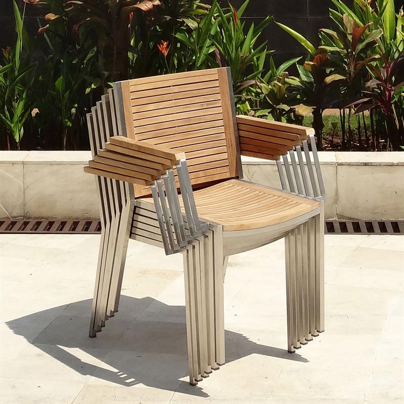 Tessin stacking chair with armrests 57.5 x 58.5 x 82cm