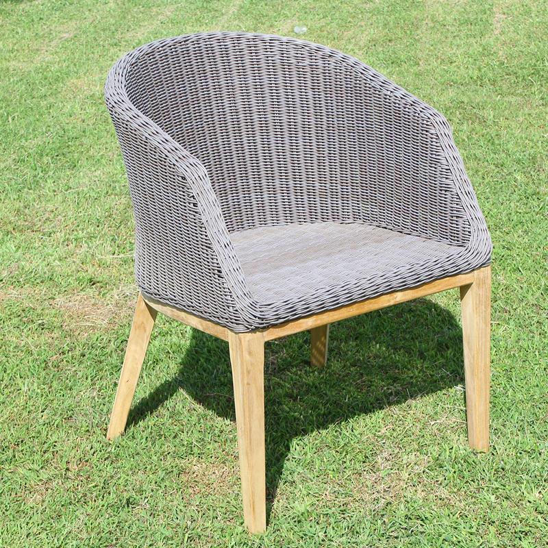 Grace armchair wicker with teak legs