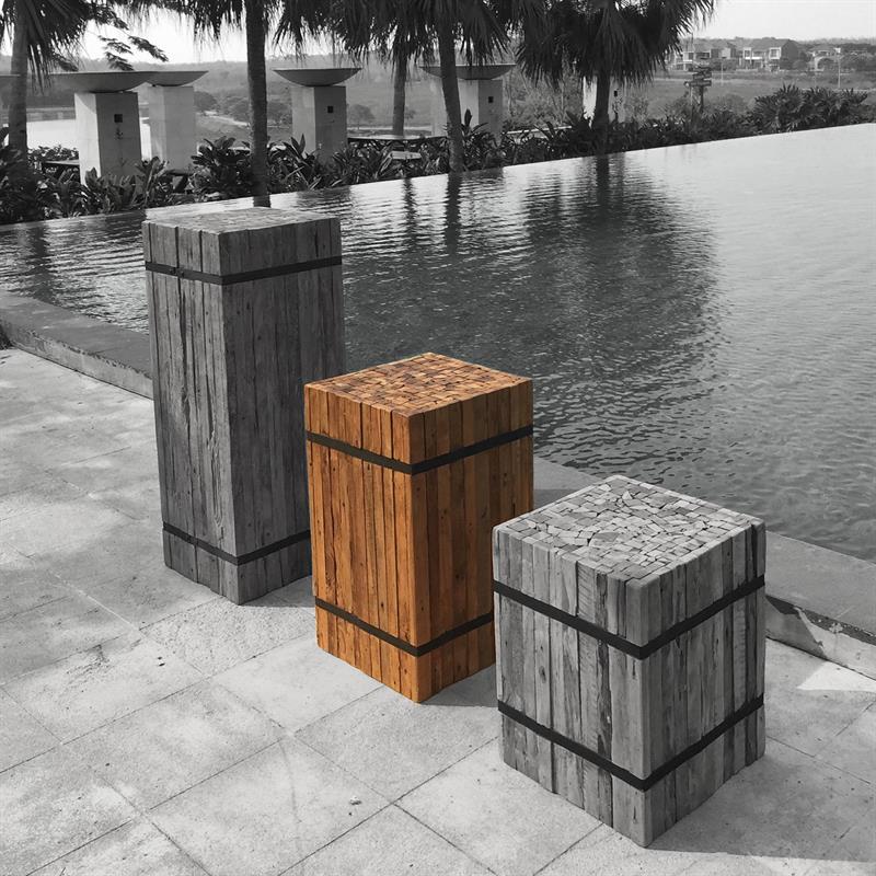 Teak pedestal square "medium" made of recycled teak strips strapped with iron bands
