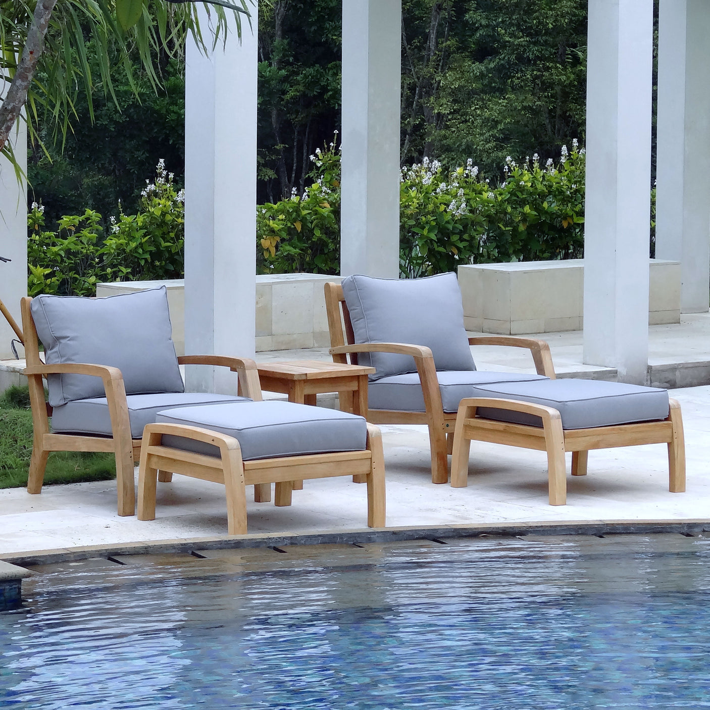 Corona Lounge Set bestehend aus 1x Sessel und 1 x 2-Sitzer Sofa einschließlich Polster in Sunproof