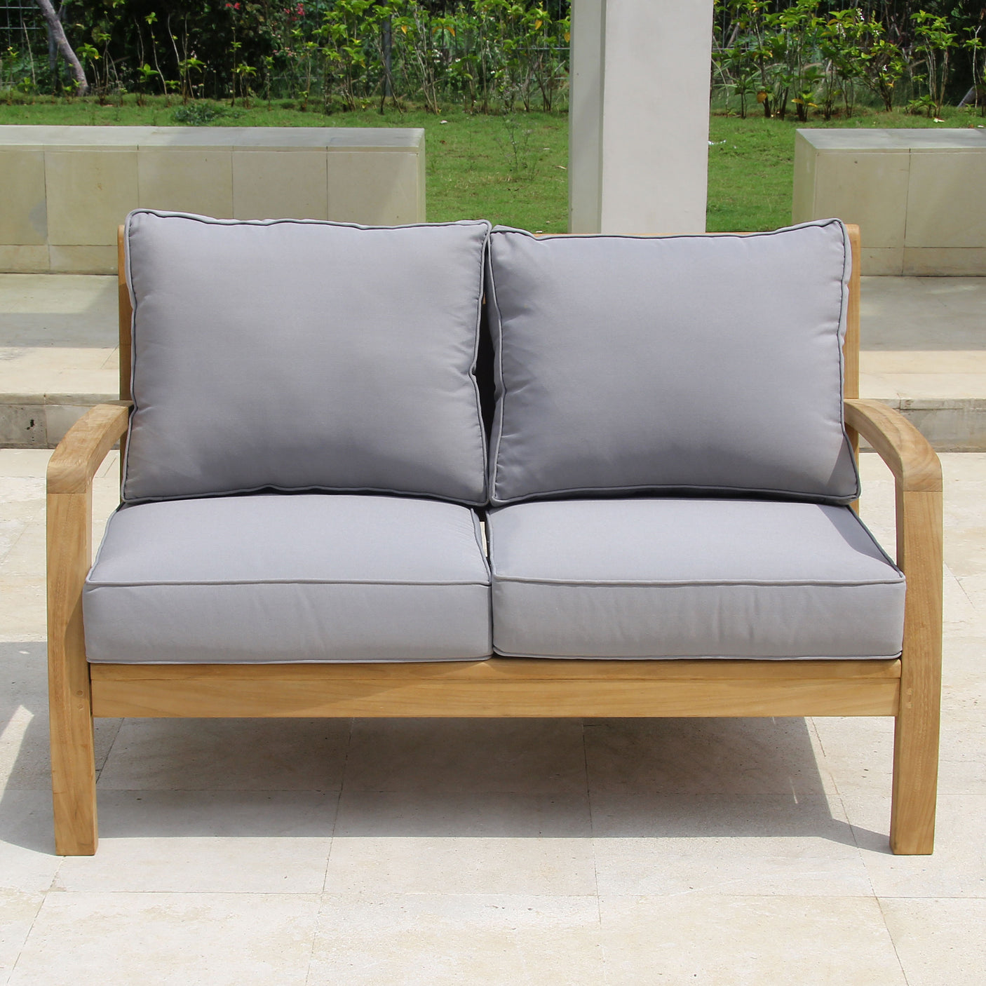 Corona Lounge Set bestehend aus 1x Sessel und 1 x 2-Sitzer Sofa einschließlich Polster in Sunproof