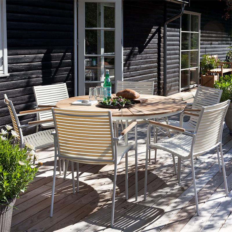 Mood Classic stacking chair white/white aluminum powder-coated with teak armrests