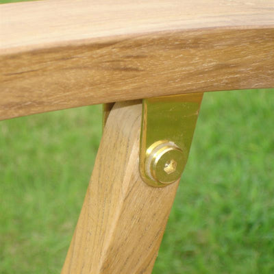 Denver Set 150 bestehend aus Denver Runder Tisch 150 und Denver Faltstühlen mit Armlehnen Teak mit Messingbeschlägen