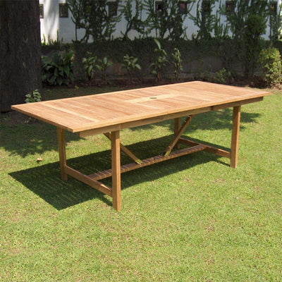 Ensemble de fauteuils inclinables Elegance 220 composé d'une table extensible Elegance 220/160 x 100 et de dossiers hauts en teck GRADE A + ferrures en laiton