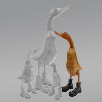 Canard »Charlotte« - grand canard dressé brun avec des chaussures noires