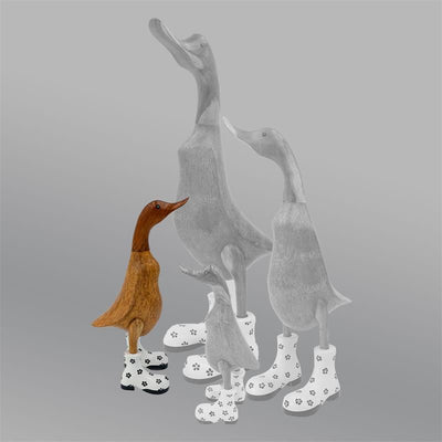 Canard »Inge« - brun moyen dressé avec des chaussures blanches fleuries
