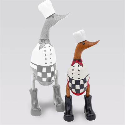 Canard cuisinier petit »Cornelia« brun dressé