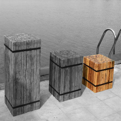Teakpodest eckig "klein" aus Recyclingteakleisten umreift mit Eisenbändern