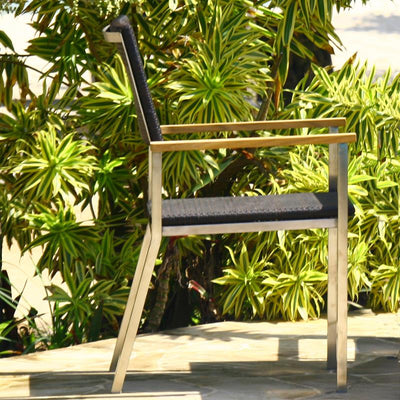 Chaise empilable Florence en osier avec acier inoxydable et teck