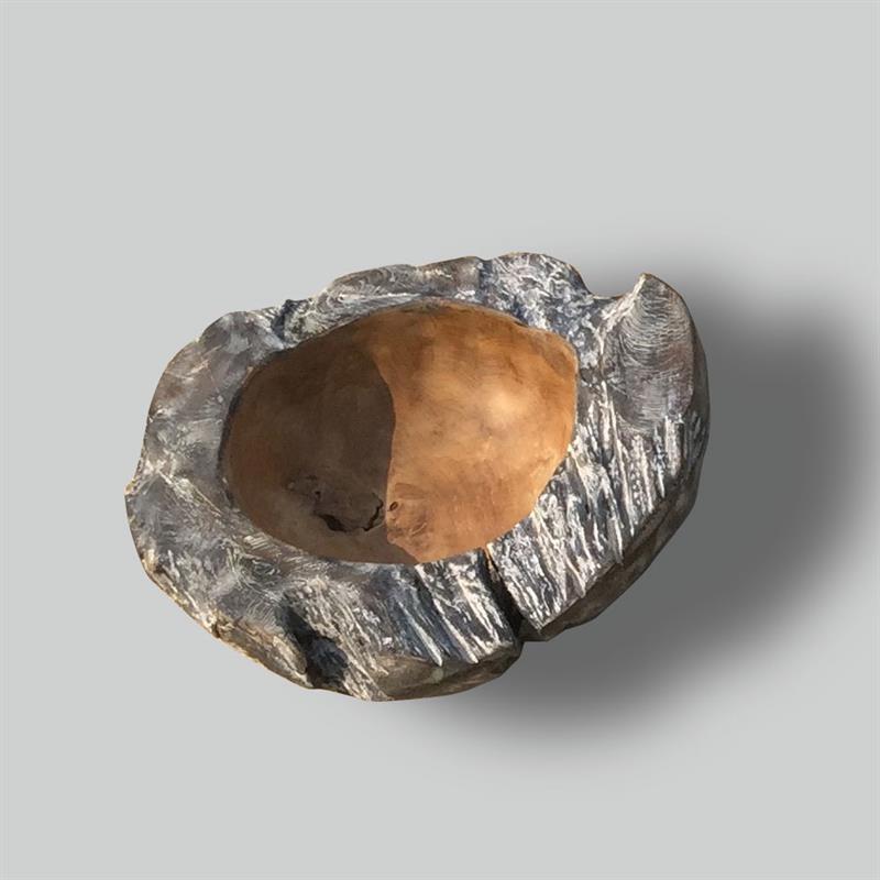 Bol en teck « Sui » petit modèle noir/gris flammé avec creux marron