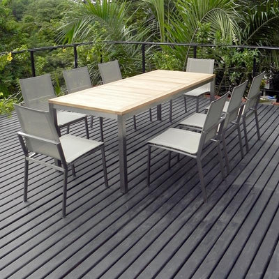 Ensemble Alzette 210 composé d'une table à manger Florence 210 cm et de chaises empilables Alzette