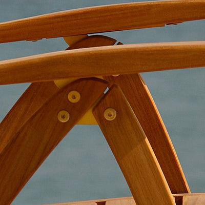 Chaise à dossier haut Trent - teck certifié GRADE A + ferrures en laiton