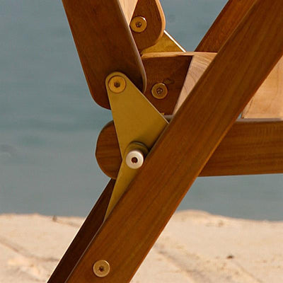 Chaise à dossier haut Trent - teck certifié GRADE A + ferrures en laiton
