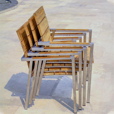 Ensemble de chaises empilables Zilart Teck Naturel 160 composé d'une table à manger Zilart 160 x 100 et de chaises empilables Zilart