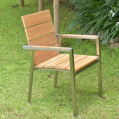 Ensemble de table à rallonge frontale Zilart Vintage 230 composé d'une table à rallonge frontale Zilart 230/160 x 100 et de chaises empilables Zilart