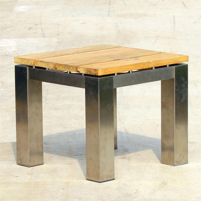 Ensemble de bancs Zilart en teck de qualité A 160/2/2 composé d'une table à manger Zilart 160 x 100 avec 2 bancs de jardin sans dossier 140 x 45 et 2 tables d'appoint/tabourets 50 x 50